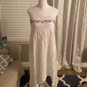 Women’s summer strapless dress. NWT